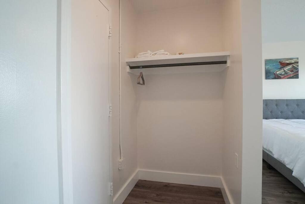 Newly Renovated 1 Bedroom Apartment Near Downtown Gadsden Bagian luar foto